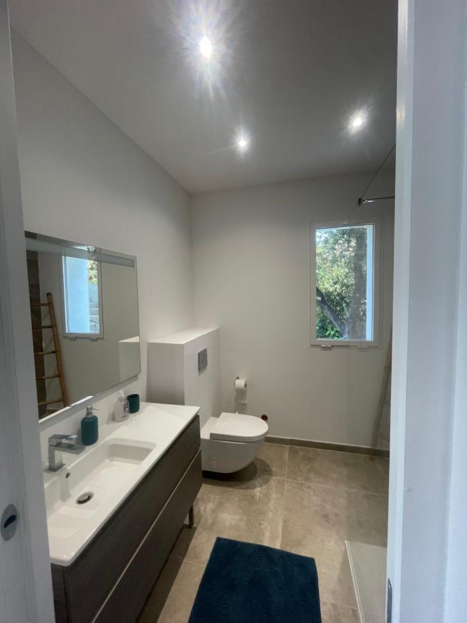 Appartement A 2Mn De La Plage Du Ruppione Pietrosella Ngoại thất bức ảnh